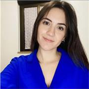 Laureata in lingue con anni di esperienza in tutoring privato